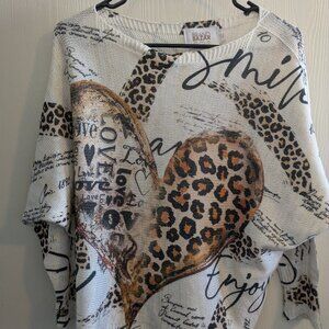 RARE Brand Bazar Cheetah Leopard Print Heart Dolman Sweater One Size